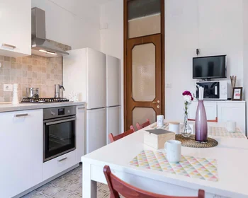 Habitación privada en Viale Giovanni Vicini, imagen 10 de 31