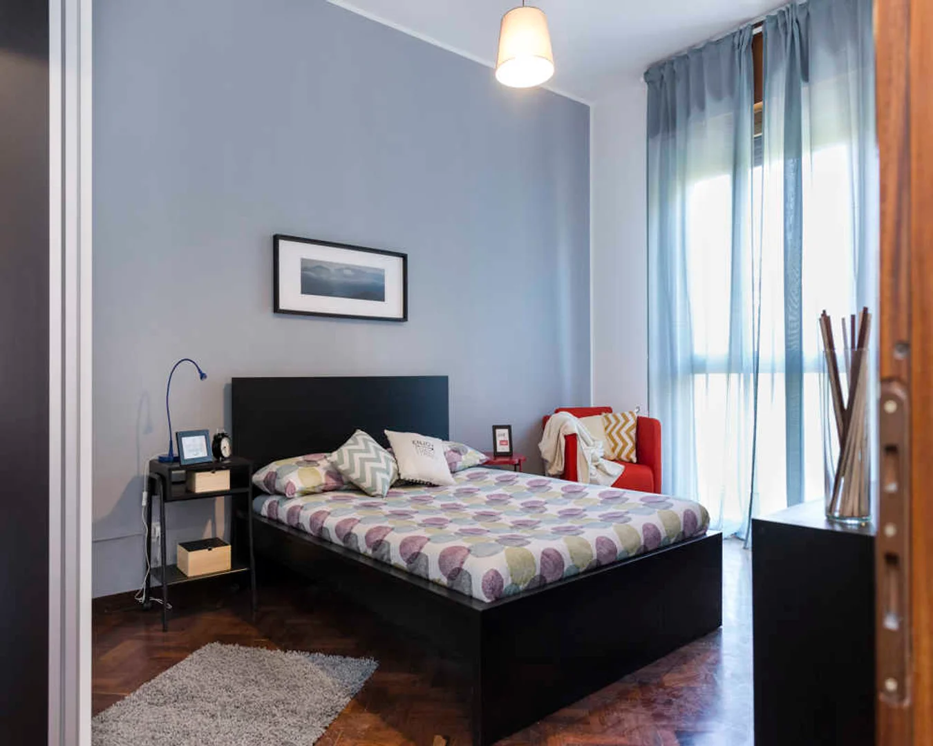 Habitación estudiantil económica con ubicación conveniente en 