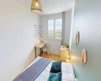 Chambre privée à Rue du Chemin Vert, image 1 de 17
