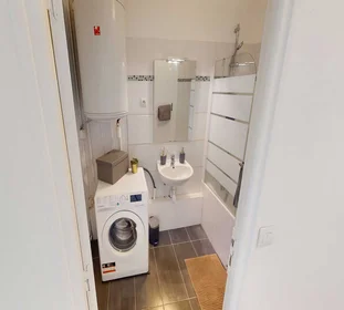 Chambre privée à Rue du Chemin Vert, image 16 de 17