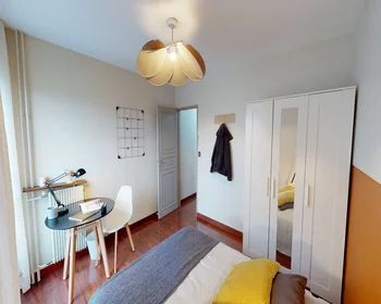 Özel oda konumu Rue Armand Silvestre, 1 15 görüntüsü