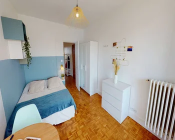 Prywatny pokój Avenue Marceau, obraz 2 18