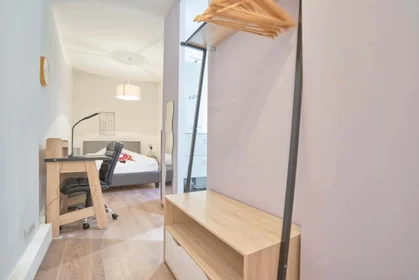 Habitación privada en 5 Av. Foch, 54000 Nancy, France, imagen 1 de 11