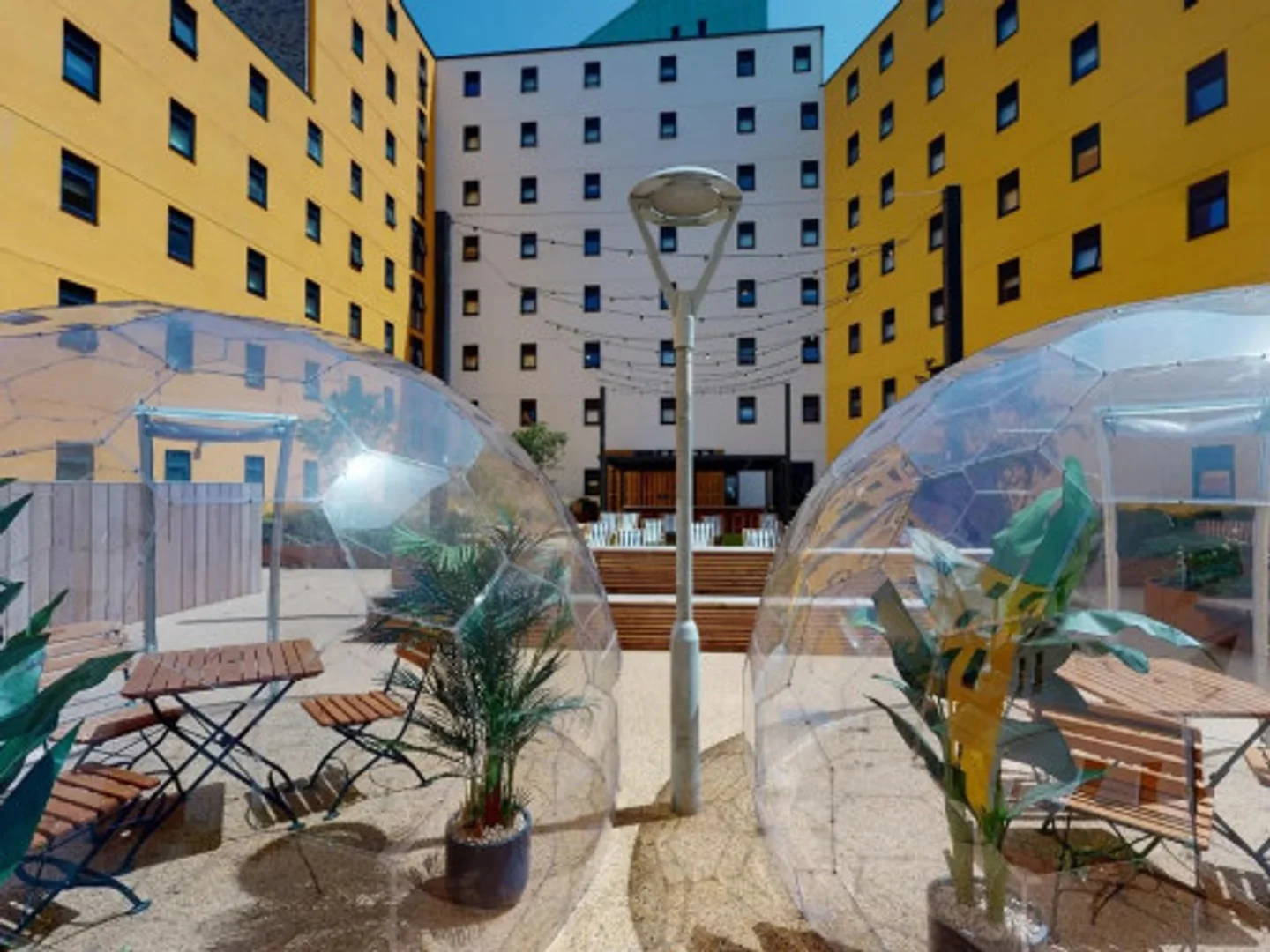 Budget-friendly student room close to campus in 
