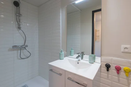 Private room in residence at Troyes, 10000, image 5 of 10