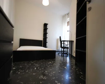 Stanza privata in Largo Giovanni Battista Scalabrini, immagine 3 di 23
