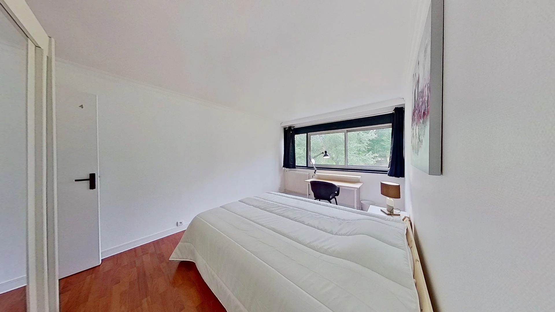Habitación estudiantil económica con ubicación conveniente en 