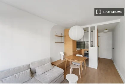 Dairenin tamamı konumu Rue de Paris, 10 15 görüntüsü