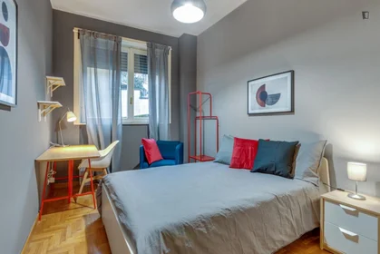Stanza privata in Via Giotto, immagine 1 di 10
