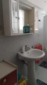 Privatzimmer in der Via Giuseppe Macchi, bild 12 von 15