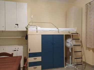Privatzimmer in der Via Giuseppe Macchi, bild 3 von 15