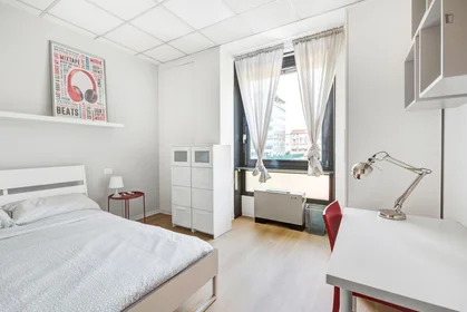 Privatzimmer in der Via Privata Deruta, bild 2 von 14