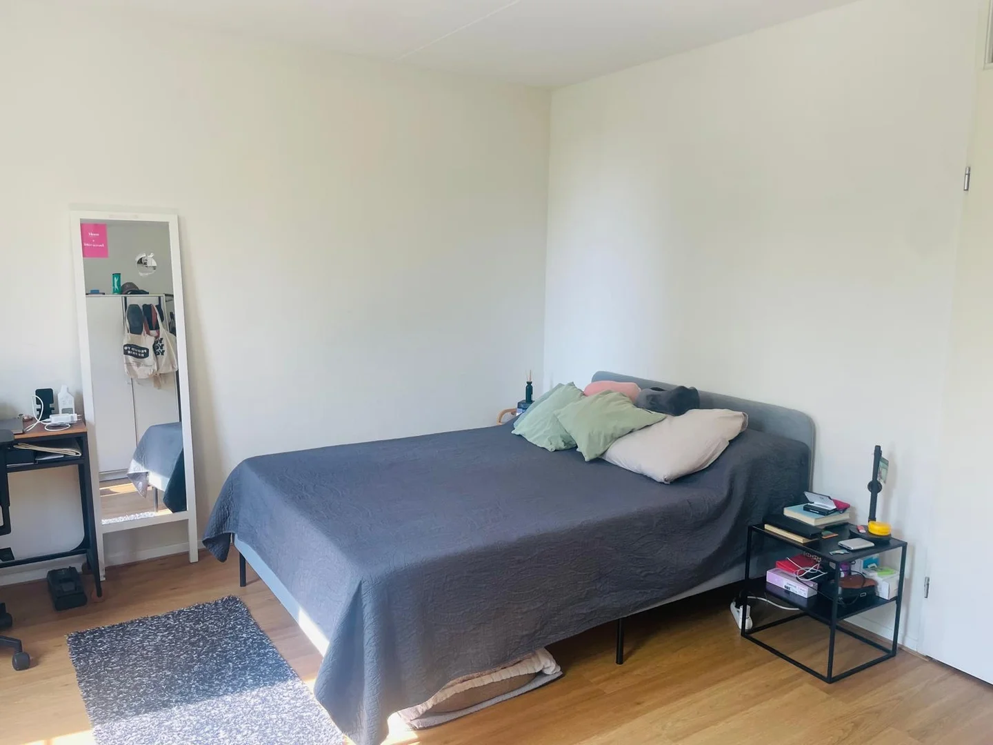 Habitación estudiantil económica con ubicación conveniente en 