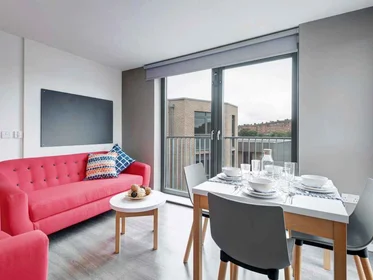 Privatzimmer im Wohnheim in der 5 Dunaskin St, Glasgow G11 6QJ, United Kingdom, bild 4 von 49