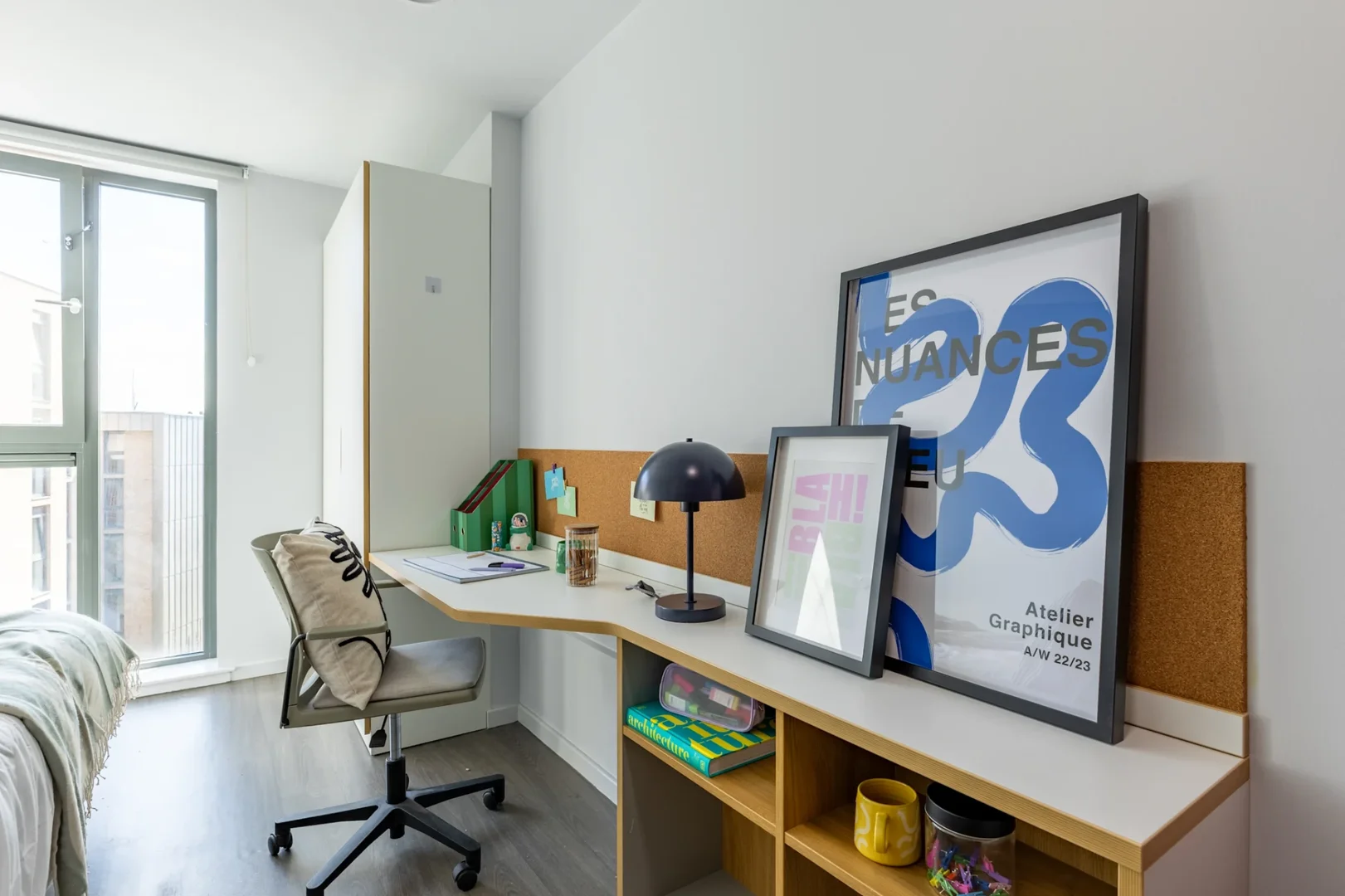 Quarto de estudante funcional perfeito para estudar em 