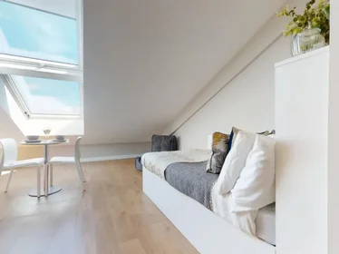 Stüdyo daire Ikamet yerinde konumu Wellgreen Pl, Stirling FK8 2EG, United Kingdom                 , 14 14 görüntüsü