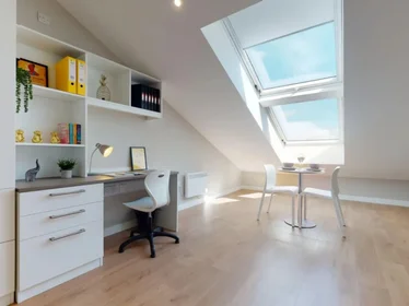 Stüdyo daire Ikamet yerinde konumu Wellgreen Pl, Stirling FK8 2EG, United Kingdom                 , 4 14 görüntüsü