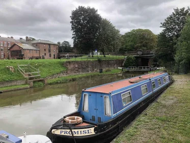 Özel oda Ikamet yerinde konumu Waterside Court, Whipcord Ln, Chester CH1 4GD, United Kingdom, 18 35 görüntüsü