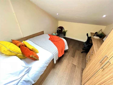 Özel oda Ikamet yerinde konumu Waterside Court, Whipcord Ln, Chester CH1 4GD, United Kingdom, 5 35 görüntüsü