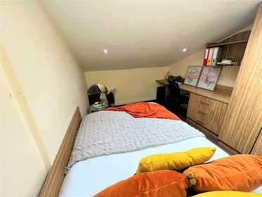 Özel oda Ikamet yerinde konumu Waterside Court, Whipcord Ln, Chester CH1 4GD, United Kingdom, 9 35 görüntüsü