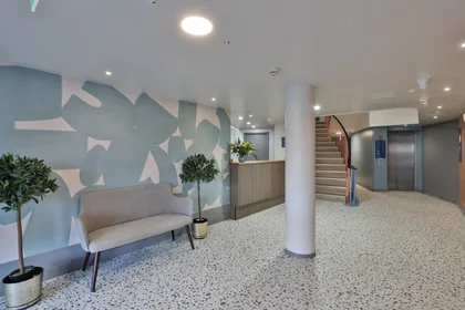 Studio en résidence à 104-106 Hagley Rd, Birmingham B16 8LT, United Kingdom, image 24 de 49