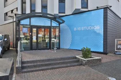 Studio en résidence à 104-106 Hagley Rd, Birmingham B16 8LT, United Kingdom, image 39 de 49