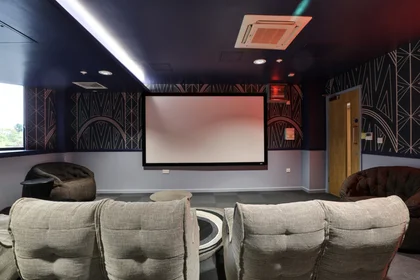 Studio en résidence à 104-106 Hagley Rd, Birmingham B16 8LT, United Kingdom, image 43 de 49