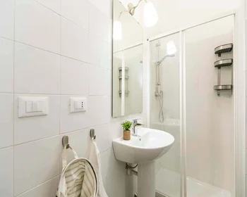 Chambre privée à 6, Via Privata Parenzo, Milano, 20143, image 20 de 25