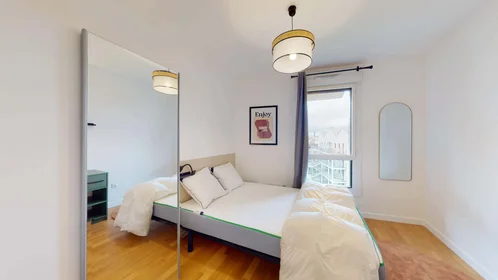 Privatzimmer in der 93200 Saint-Denis, France, bild 2 von 12
