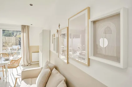 Habitación privada en 12 Rue des Cent-Têtes, 59300 Valenciennes, France, imagen 14 de 23