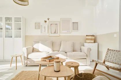 Habitación privada en 12 Rue des Cent-Têtes, 59300 Valenciennes, France, imagen 10 de 23