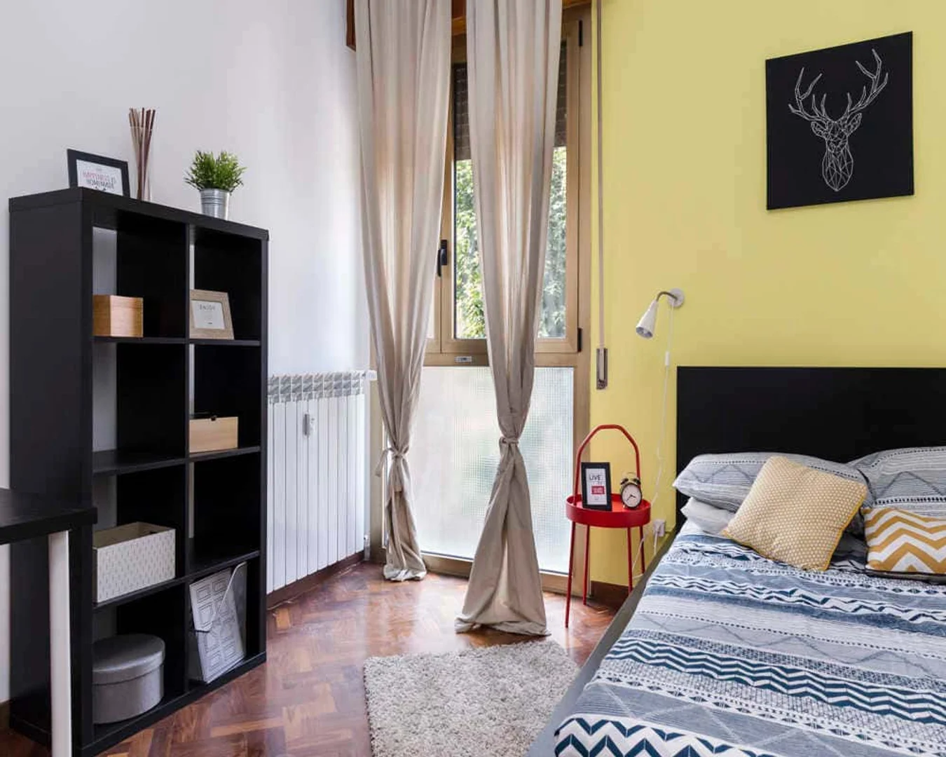 Habitación acogedora para estudiantes disponible en