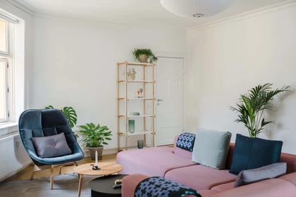 Quarto para alugar com cama de casal em København