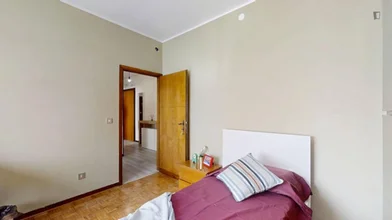 Chambre privée à Via Bosco Wollemborg, image 1 de 10