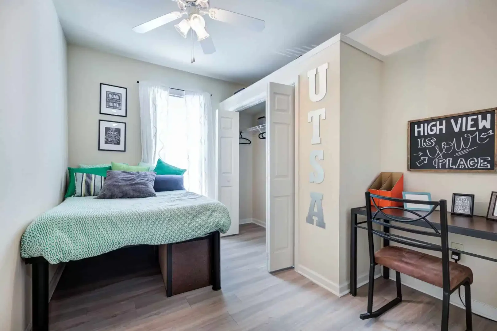 Habitación para estudiantes en  con modernas comodidades