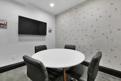 Studio at West 26th Street, image 20 of 24