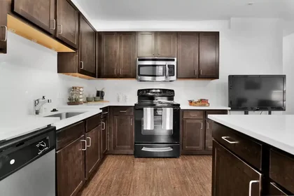 Studio at West 26th Street, image 9 of 24