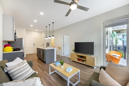 Özel oda konumu East Longview Avenue, 28 42 görüntüsü