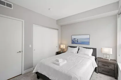 Chambre privée à Santa Monica Boulevard, image 1 de 10