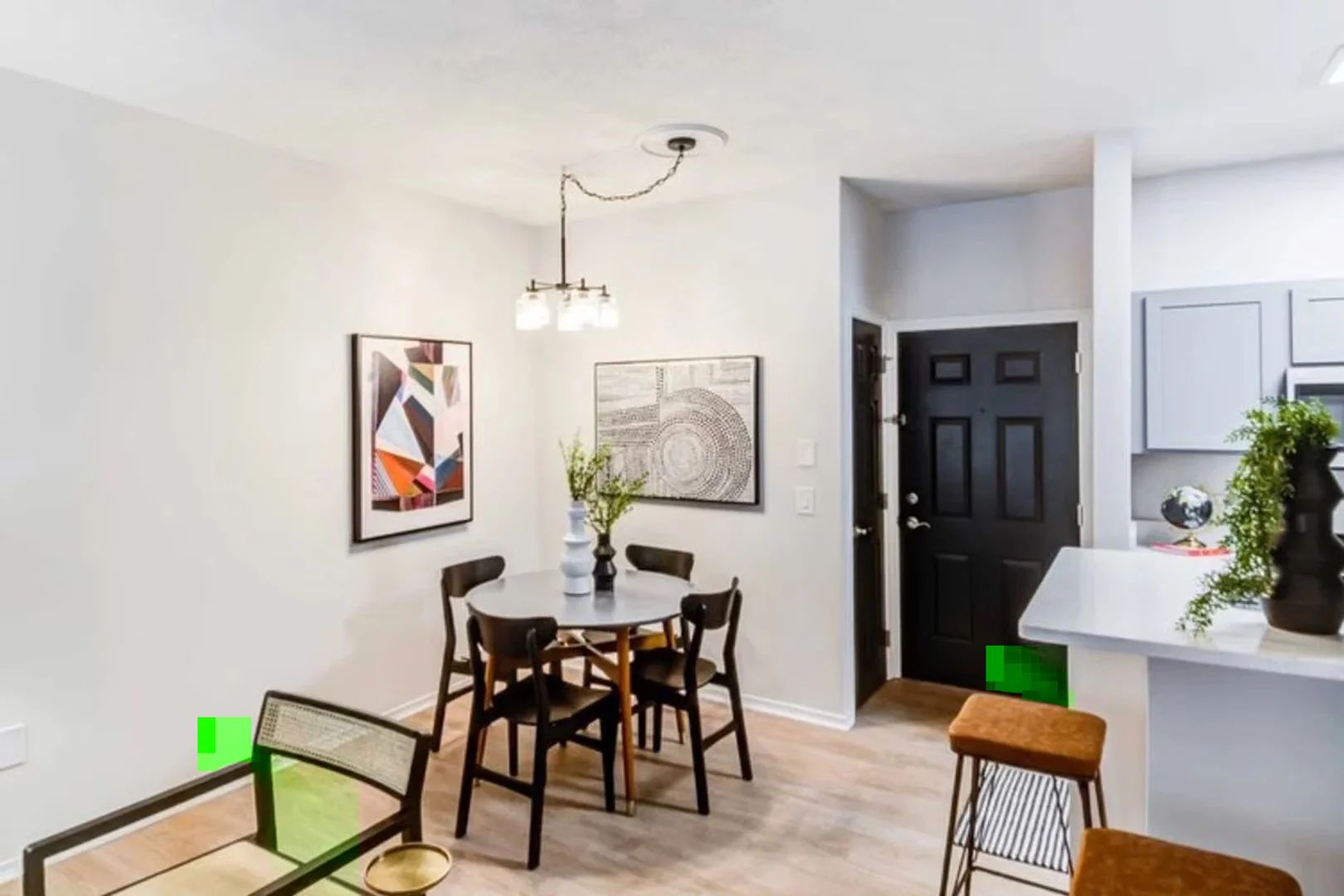Room for rent in student apartment in , fully furnished