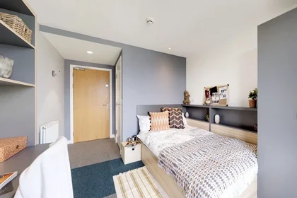 Private room at Saint James Road, image 1 of 27