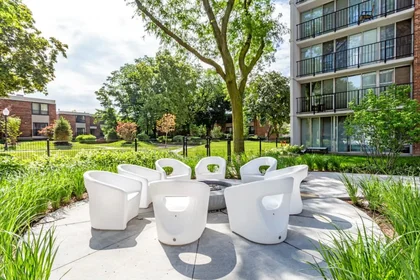 Kawalerka South Ashland Avenue, obraz 21 23