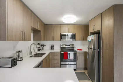 Quarto privado em Whitley Avenue, imagem 12 de 41