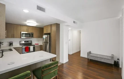 Stanza privata in Whitley Avenue, immagine 13 di 41