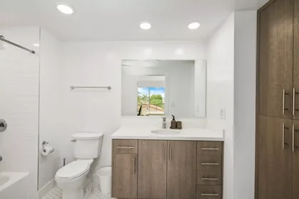 Quarto privado em Whitley Avenue, imagem 5 de 41