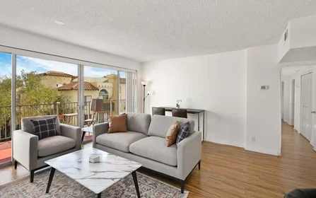 Stanza privata in Whitley Avenue, immagine 15 di 28