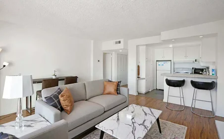 Stanza privata in Whitley Avenue, immagine 19 di 28