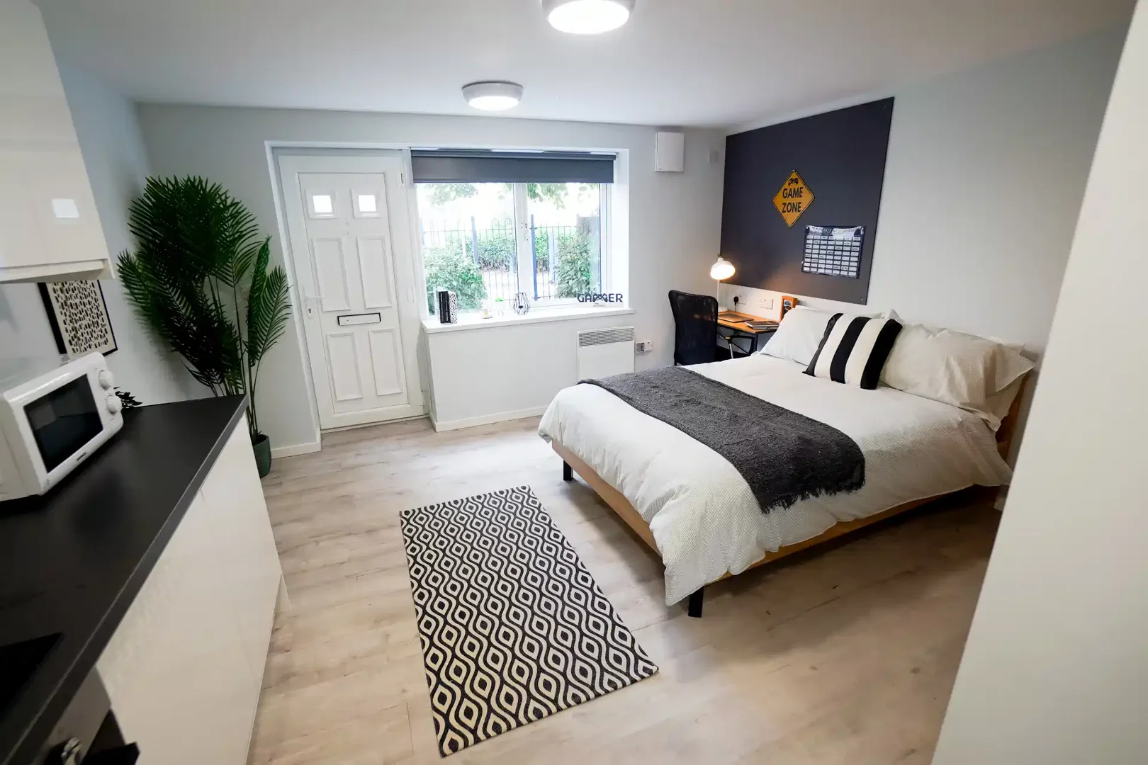 Cozy room for students available in 