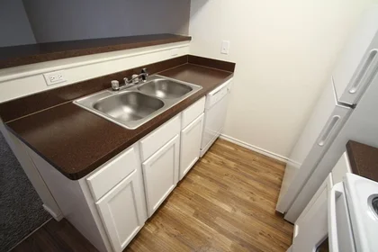 Studio at Stone Canyon Road, image 12 of 41