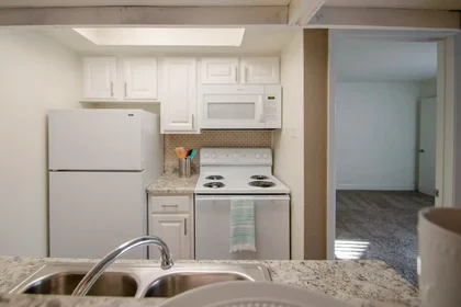 Monolocale in Stone Canyon Road, immagine 27 di 41